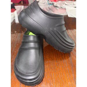 Armadillo Chef Nursing clogs Women 8 slip resistant waterproof Black